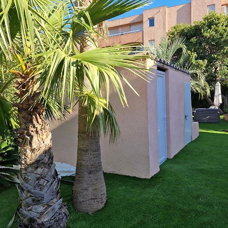 Haut De Villa A 700 Metres De La Plage, Totalement Independant Et Accessible Par Un Escalier Exterieur Сент-Максім Екстер'єр фото